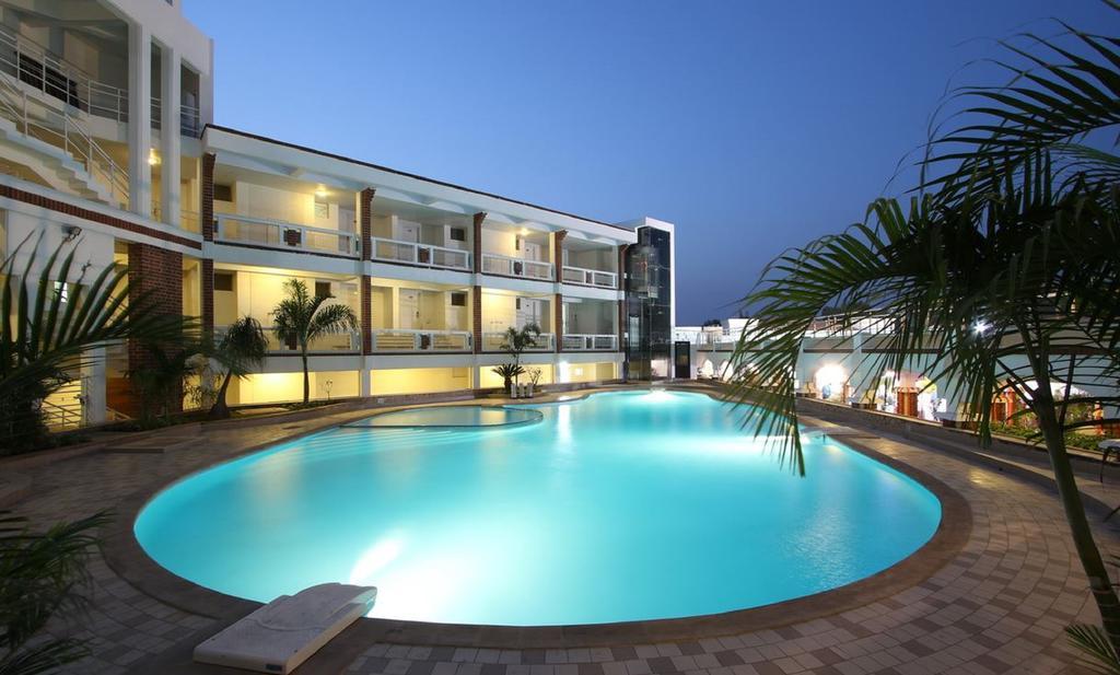 Prakruti Resort 巴罗达 外观 照片